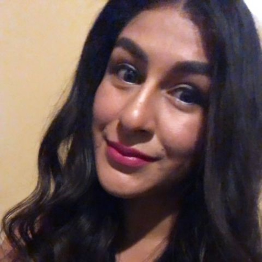 Meet your Posher, Reyna